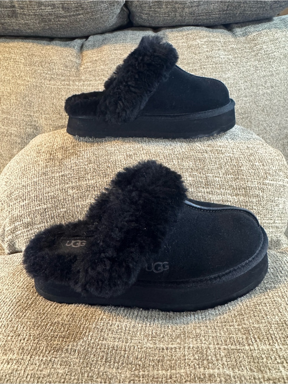 UGG Women's Disquette Slipper Black Size 7
